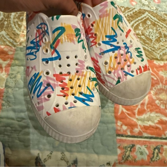 Native Shoes White Sneakers Minimalist Design - Picture 8 of 8